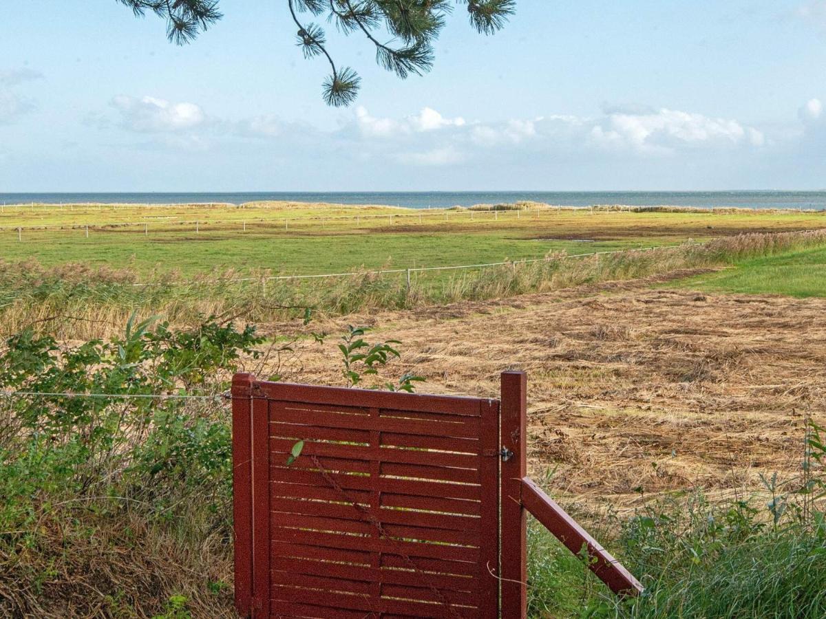 4 Person Holiday Home In R M Rømø Kirkeby Екстериор снимка