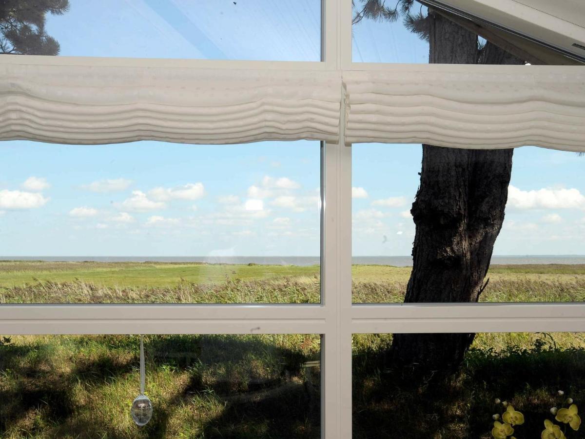 4 Person Holiday Home In R M Rømø Kirkeby Екстериор снимка